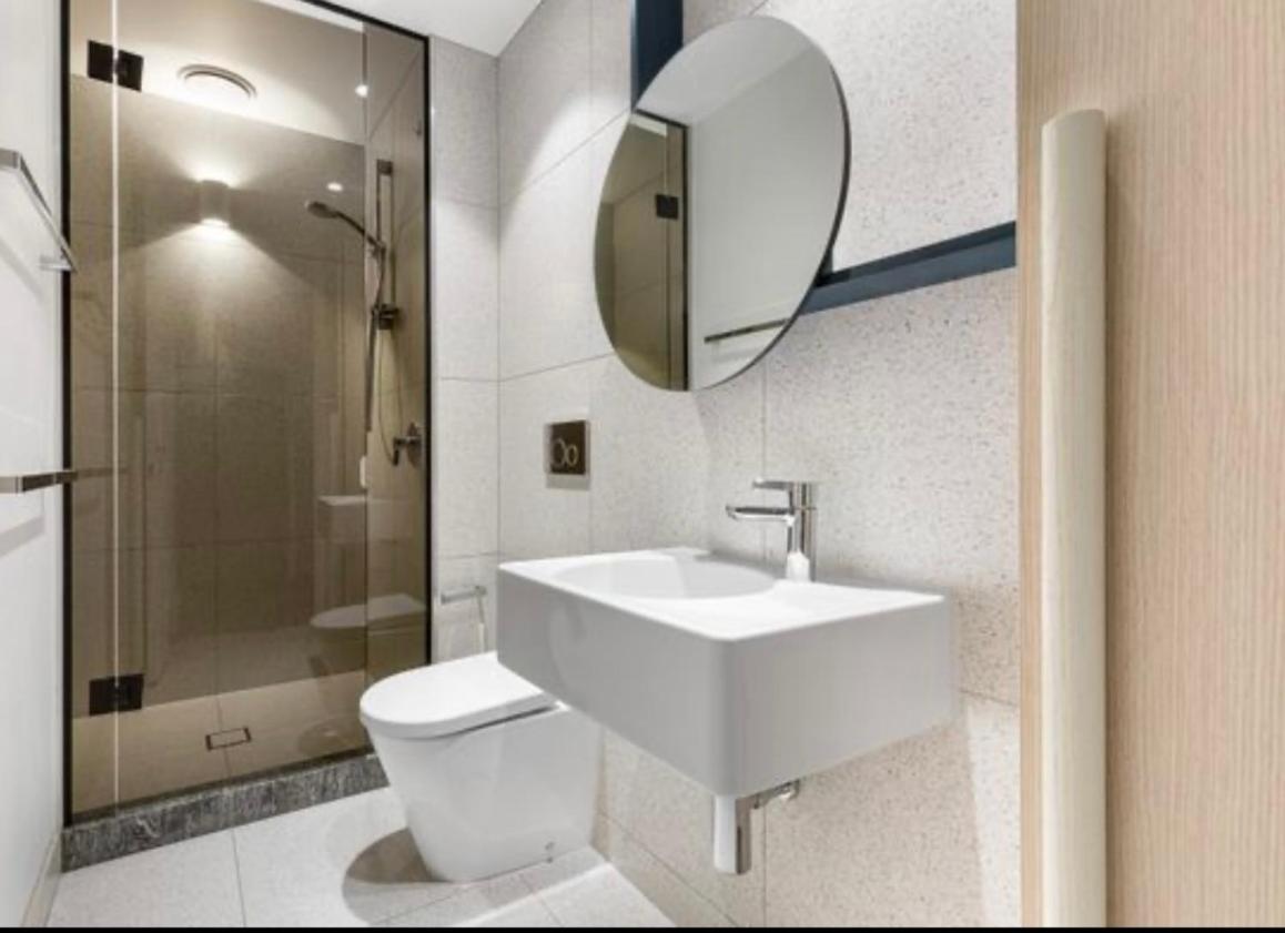 מלבורן The Fawkner Apartment Bay-View Pool/Gym Free Parking מראה חיצוני תמונה